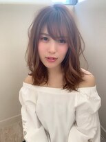 【添田】束感無造作カールイルミナカラー大人ミディ ボブディ