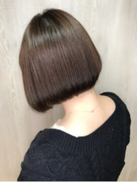 オアシス ガーデン 上野店(Oasis GaRDEN) ＊前下がり×ミニボブ＊