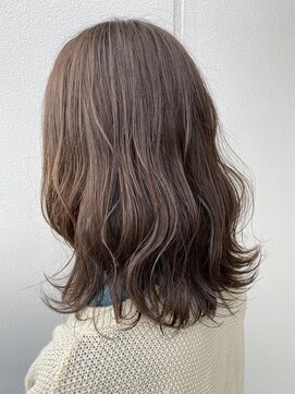 トリート 南行徳本店(TREAT) アッシュベージュ×波巻き