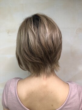 アンククロス 表参道(ANKH CROSS) ハイライトシールエクステスタイル