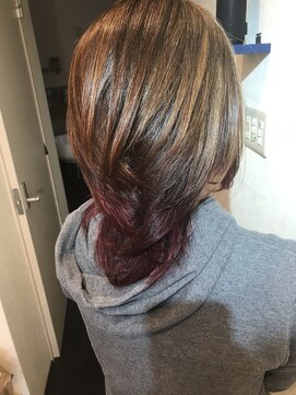 ナトゥーアベーネヘア(Natur Bene hair) ミディアムストレート