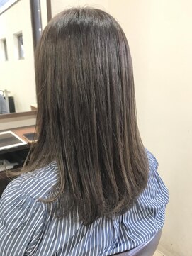 シファ(sifa) カーキmood