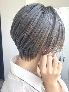 アヴァンス 神戸元町店(AVANCE.) 大人綺麗めショート × ぼかしハイライト　【神戸元町】