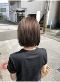 ベージュ系