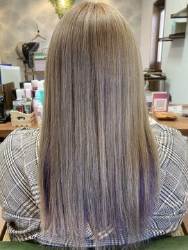 サロンパルヨン ヘアーアンドネイル(SALON paljon Hair&Nail) ホワイトベージュ&パープル