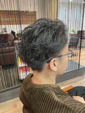 ハグ 横浜(HUG) ビジネスマンにオススメ☆スパイラルパーマ/ツイストパーマ