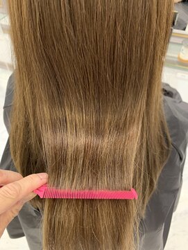 エスカーラ 表参道(THE ESCALA) @m_ayu/アッシュベージュ/艶髪/タビラマユミ