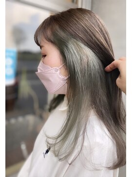 アティック(attic) インナーカラーモスグリーン