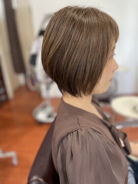 ロココ(ROCOCO) ★斜めバング グレージュカラー デザインカラーシルキーベージュ