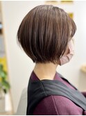 ショートボブ