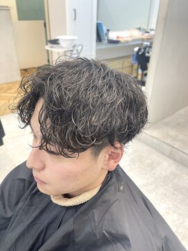 ロミーオム 本厚木(ROMMY. Homme) スパイラルパーマ メンズカット