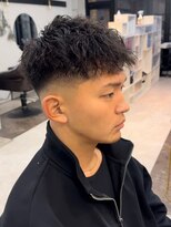 ヴィ 大宮(Vii)&nbsp;ダークアッシュ/カルマパーマ/アッシュブラック[メンズ/大宮]