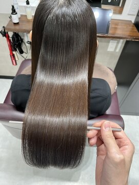 ライア 吉祥寺南口店(laia) 縮毛矯正×髪質改善【髪質改善 laia 吉祥寺 美容室】