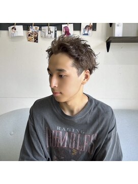 ヘアデザインサロン246 メンズカット/アップバング/ブリーチ/ミルクティー/眉デザイン