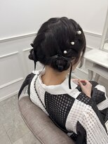 【ヘアメ】夏にぴったり！編み込みツインお団子＊新井