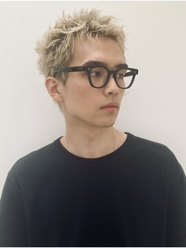 ミドル(MIDDLE) スパイキーショート/ハイトーンカラー/府中/夜間