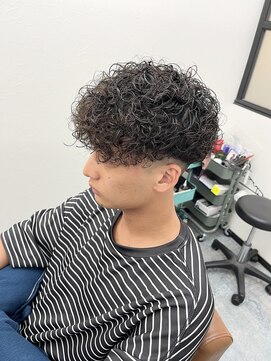 ノーブル シェアサロン(NOBLE +Shaire salon) 『外国人風』スペインカール