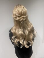 ラミン(LAMIN)&nbsp;ハーフアップアレンジ