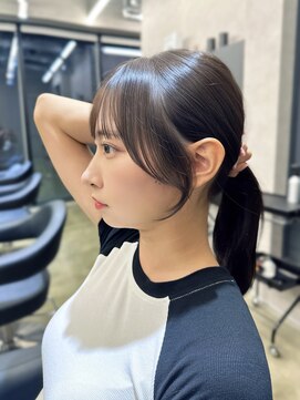 ロイ(Roi) お顔まわりのカットで小顔がつくれる♪美シルエット