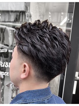 ダンブライズバーバー(DAN BRISE) ライズカール