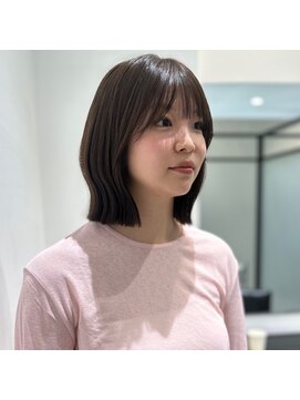 ヴィヴィー 福岡天神店(VIVIE) ガーリーな服にも合うくびれ巻きボブ