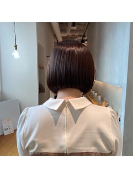 リトグラフ(Lithograph) 丸みボブ