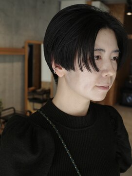 ニカバイカルマ(nica by carma) 刈り上げハンサムショート