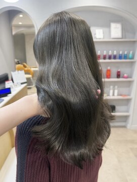 ティエラ 原宿 表参道(Tierra) 【関日葉里】オリーブグレージュ