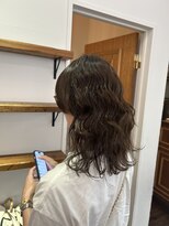 メイクス 表参道(MAKE'S omotesando) ステップカット、くせ毛、レイヤー