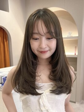 ニモ(NIMO.) レイヤーカット 色素薄めカラー