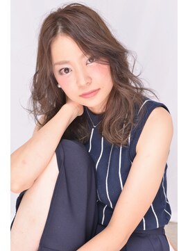 バズタイム(buzz time) [buzztime]くびれミディ