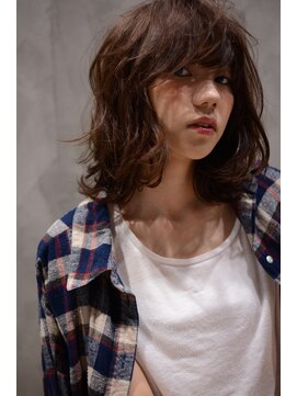 ネルバイグリーン(Nelle by green) 無造作ランダムウエーブ#01