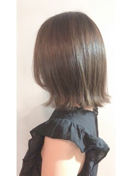 ブロッサム 若葉店(Blossom) 外はねボブ