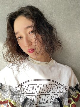 イトシテ 2021★ネオソバージュヘア【本多身和子】