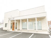 ベルバイグレイス(BELLE by grace)の雰囲気（外観にはBELLEとお店の名前が大きく入っています☆【足利】）
