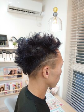 シルビジュー(Cills Bijou) ★ショートラインツーブロックレイヤー★