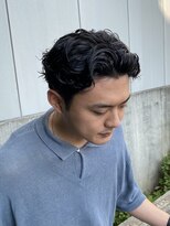 ウェルネス(Wellness) ナチュラルパーマオールバックショートスタイル