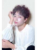 クシュ 所沢西口プロぺ通り(kusyu... )&nbsp;ペールベージュセクションカラーグラデーションカラー外ハネボブ