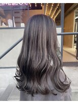 イキプラスディードットログ 大和八木駅前店(ikii+D.Log) ナチュラルハイライト ロングヘア 韓国巻き 大和八木