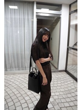 サリ(SARY) ロングヘア縮毛矯正