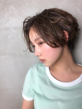 ギミック 自由が丘(gimmick) ◆骨格補正ショート【自由が丘髪質改善オージュア認定サロン】