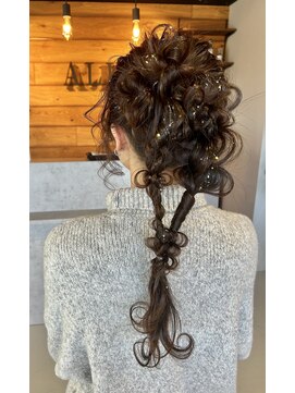 アルク(ALK) ヘアアレンジ