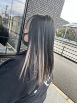 リリー ヘアーアンドビューティー(Lily) ホワイトミルクティーインナーカラー