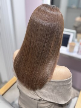 エミリー(Emily) ミルクティーベージュ