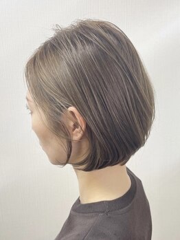 ロジェコワフュール(ROGER COiFFURE)の写真/幅広い年代の女性に人気のサロン◇一人一人の髪のお悩みに寄り添い、あなたのなりたいを形にします！