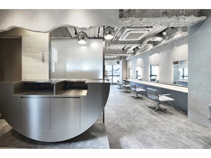 ラフィス ヘアーピュール 梅田茶屋町店(La fith hair pur)の写真