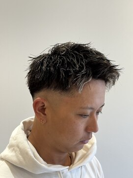 レンジヘアー(lange hair) フェード/ハイライト【鈴鹿/四日市/津/メンズハイライト】