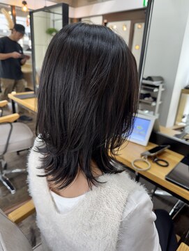 ヘアアンドメイク スタジオ ミムロ(HAIR&MAKE STUDIO MIMURO) 40代に人気な簡単くびれレイヤー