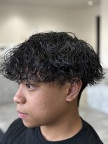 レボ 神宮寺店(Revo)&nbsp;刈り上げて作る。波巻きスパイラルパーマ