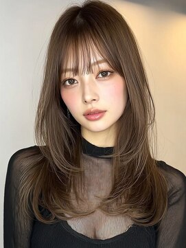 キャパ セントラル 天神 大名店(CAPA central) 韓国ヘア ベージュカラー 顔周りカット ロングレイヤー